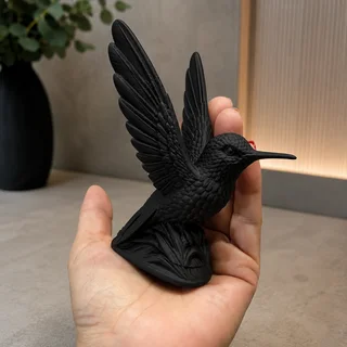 Escultura de Colibrí - Ariz Creativo