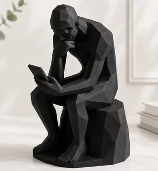 Escultura Pensador con Celular - Ariz Creativo