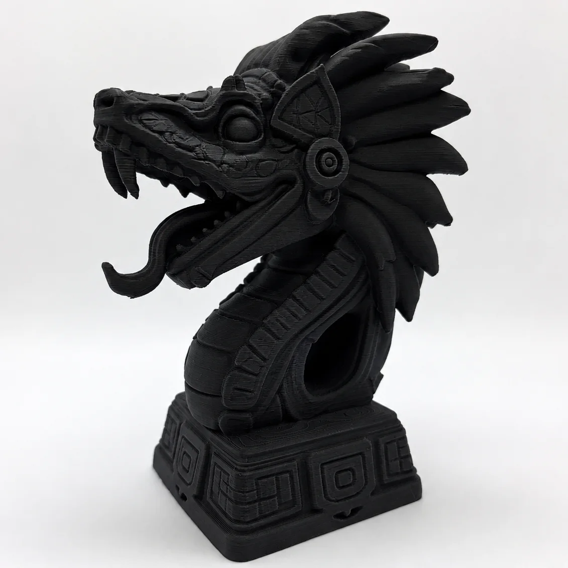 Detalle de Escultura Quetzalcóatl 15 cm