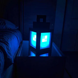 Lámpara Minecraft LED RGB 22 cm