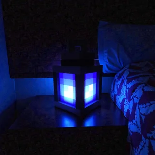Lámpara Minecraft LED RGB 22 cm - Ariz Creativo